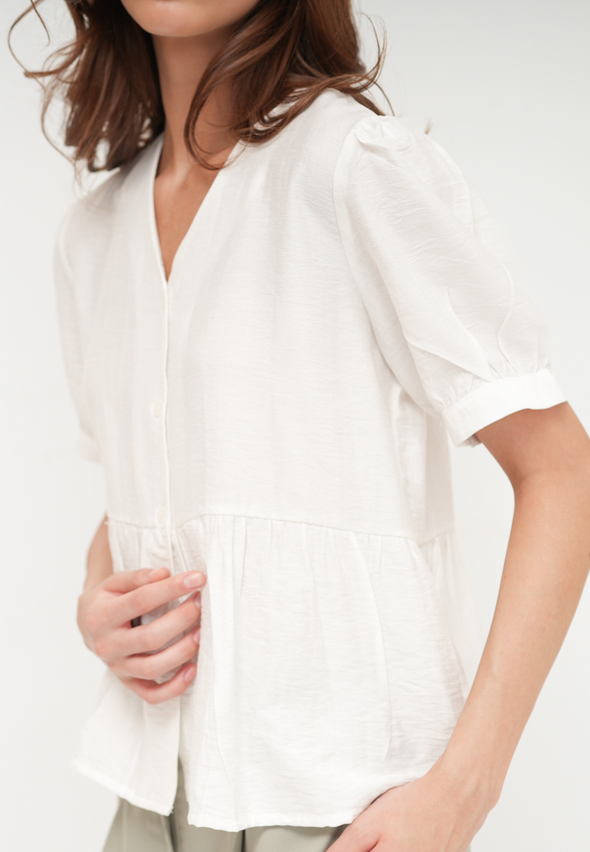 Women'S Off-White Short Sleeved Blouse