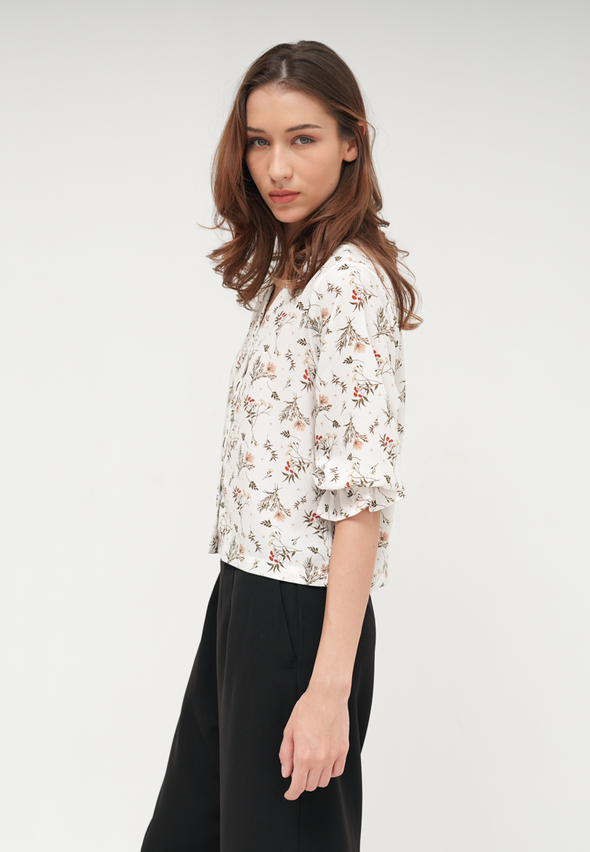 Women'S Flower Motif Short Sleeved V-Neck Blouse