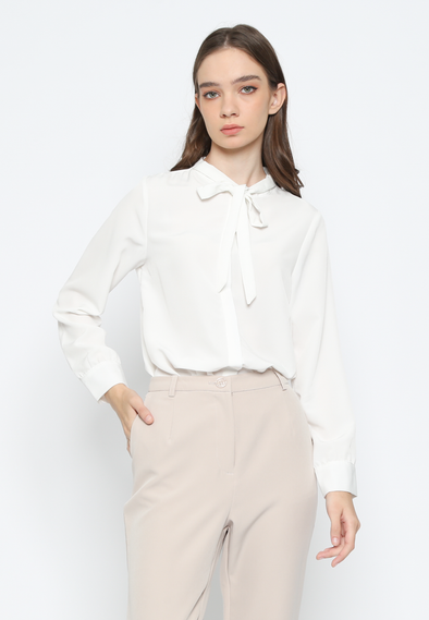 Women'S White Bow-Tie Shirt