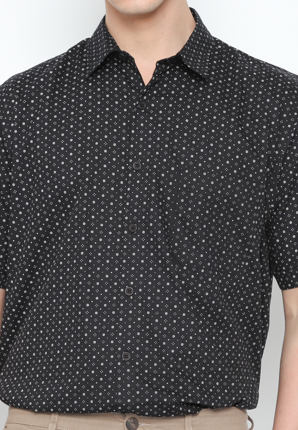 Black Geometric Print Short Sleeve Shirt For Men