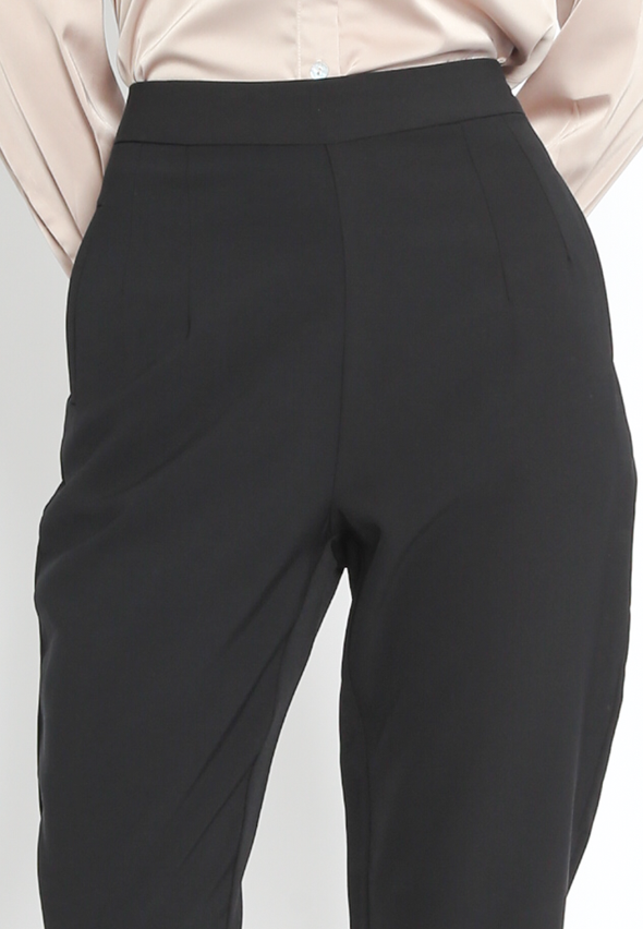 Black High Waist Tapered