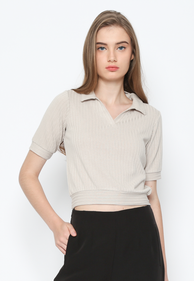 Women'S Cream Short Sleeved Knit Polo