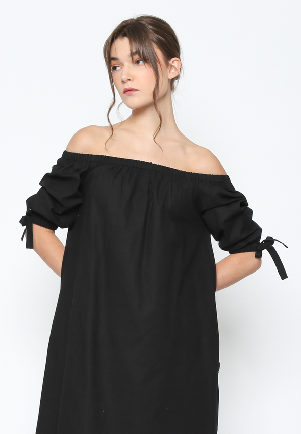 Women's Plain Black Midi Dress