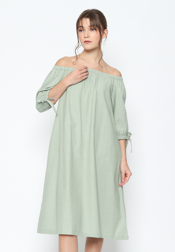 Women's Plain Green Midi Dress