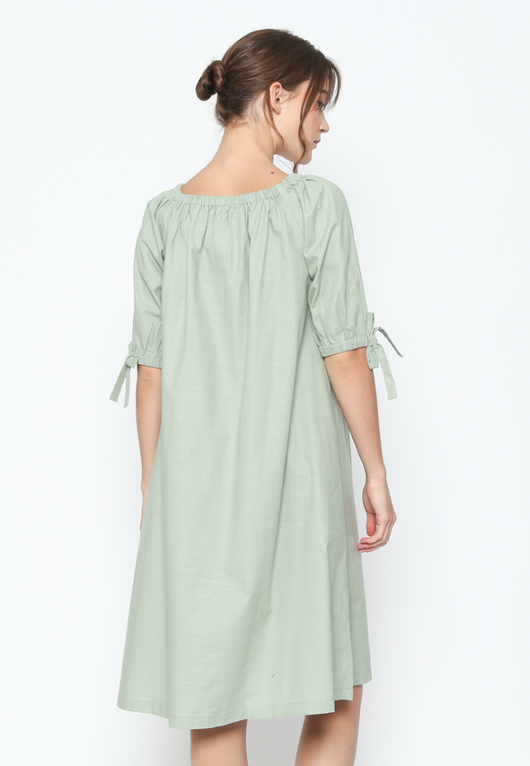 Women's Plain Green Midi Dress