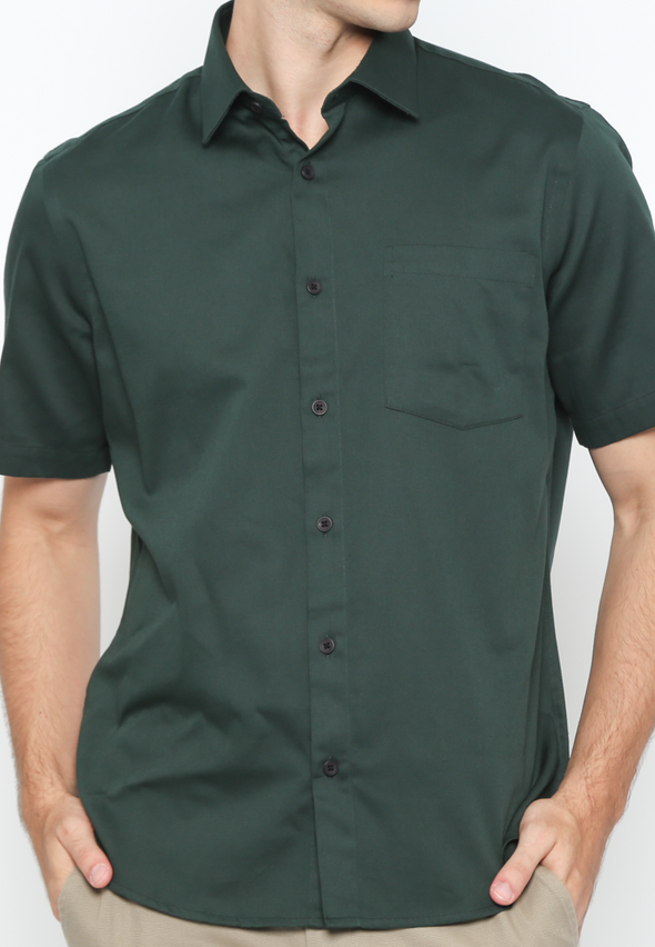 Men's Green Short Sleeve Plain Shirt With Pockets