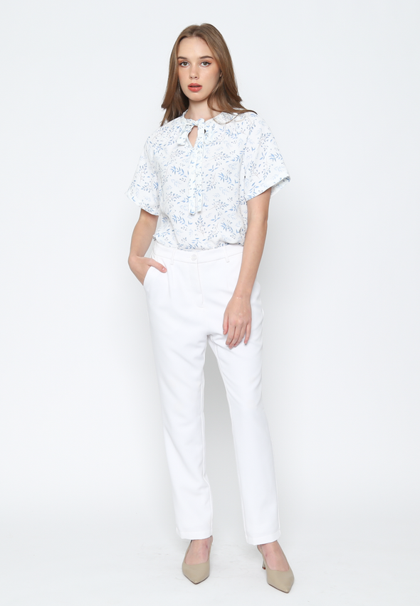 White Women's Short-Sleeve Blouse