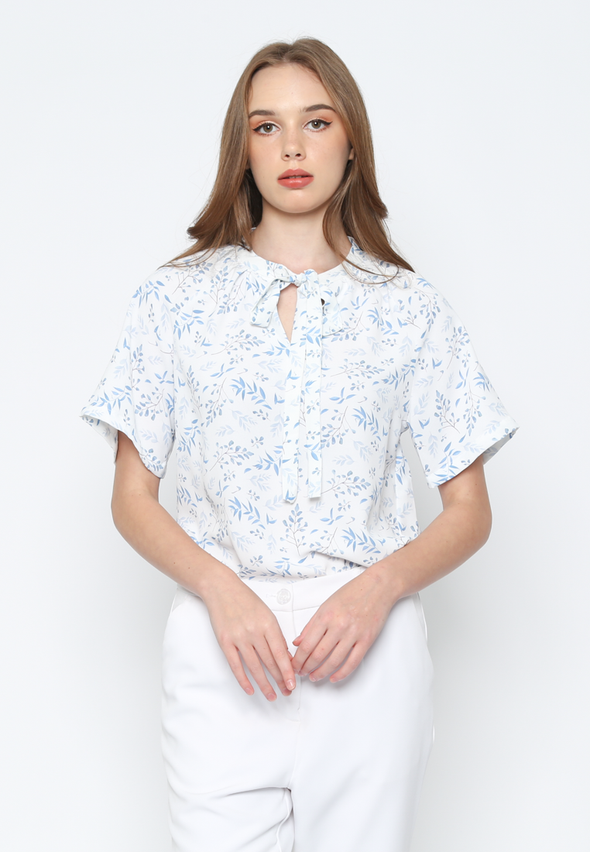 White Women's Short-Sleeve Blouse