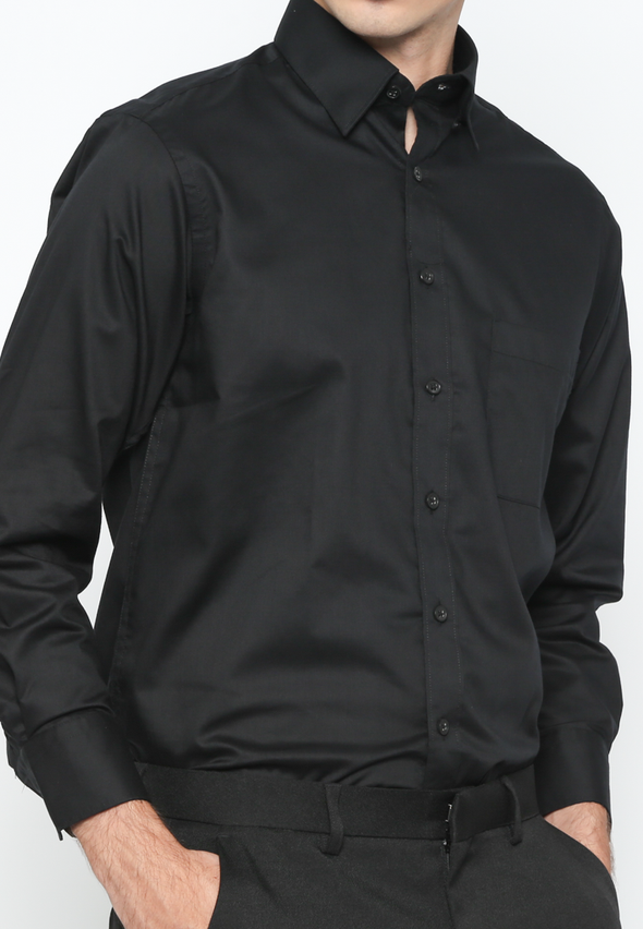 Black  Regular Fit Long Sleeves Shirt