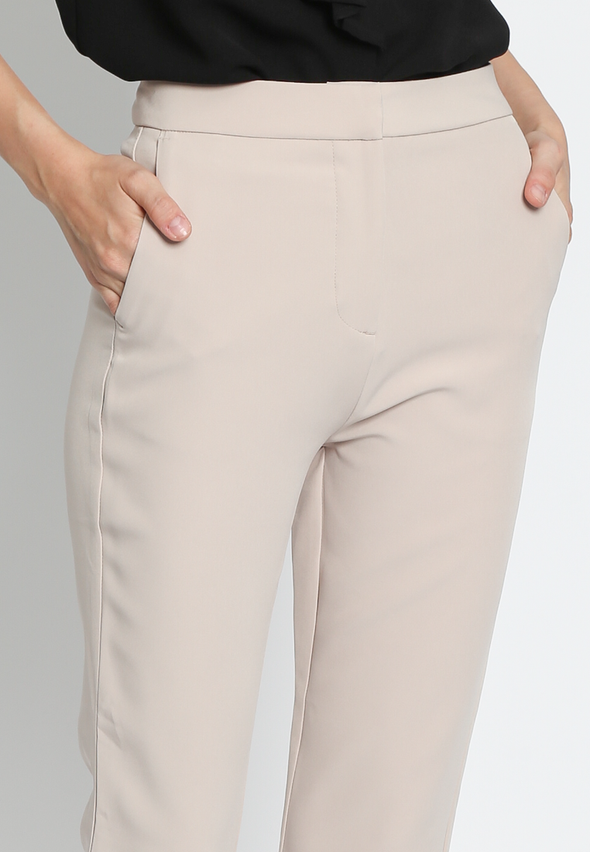 Highwaist Fitted Pants