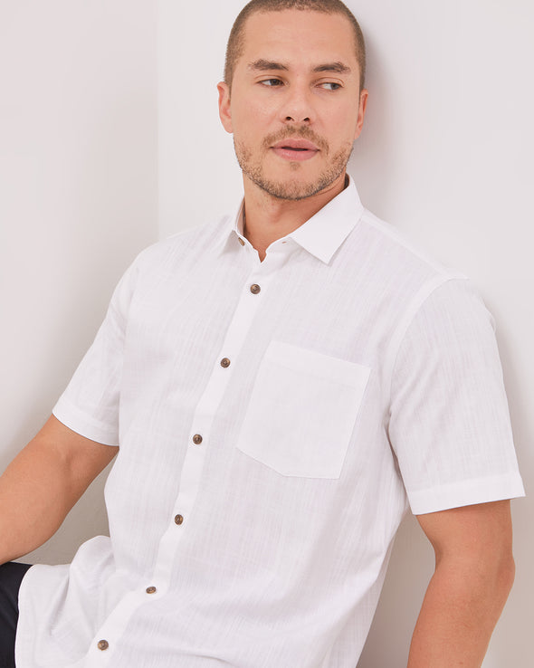 Men's White Short Sleeved Shirt