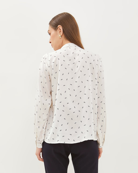 Women's Off-White Long Sleeve Blouse