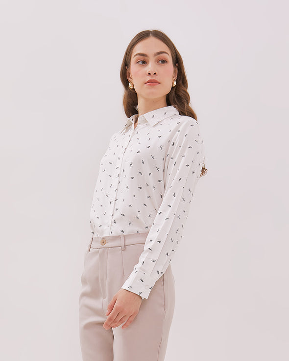 Women's Off-White Long Sleeve Blouse