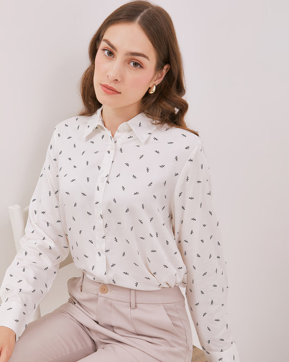 Women's Off-White Long Sleeve Blouse