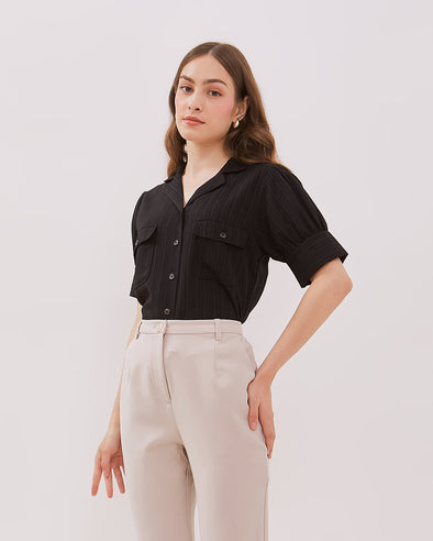 Women's Black Short-Sleeved Shirt