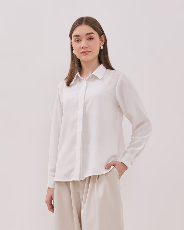 Women's Off-White Long Sleeved Shirt