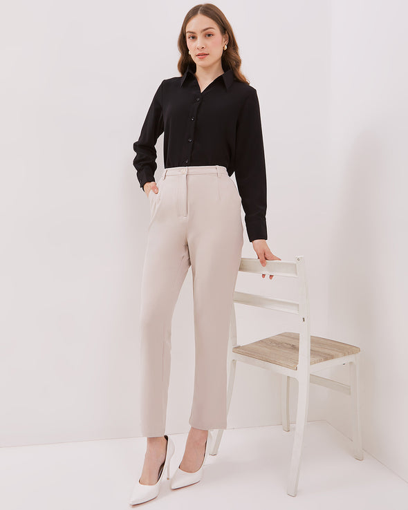 Women's Black Long-Sleeved Shirt
