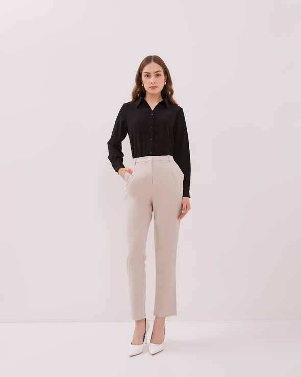 Women's Black Long-Sleeved Shirt
