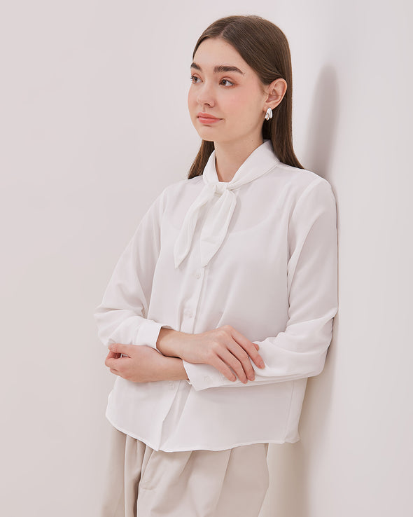 Women's Off-White White Long Sleeved Blouse