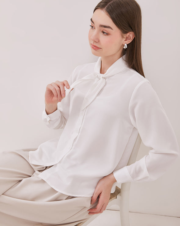 Women's Off-White White Long Sleeved Blouse