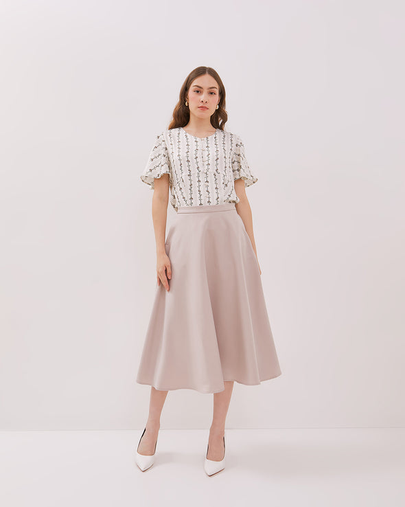 Off-White Women's Short-Sleeved Shirt With White Pattern