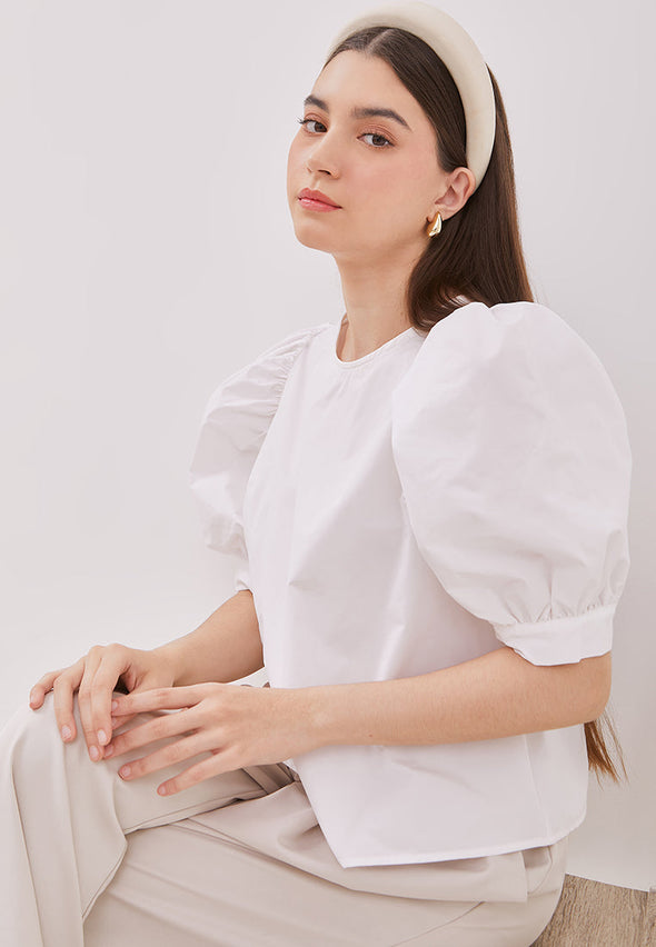Women's Off-White Short Sleeved Blouse