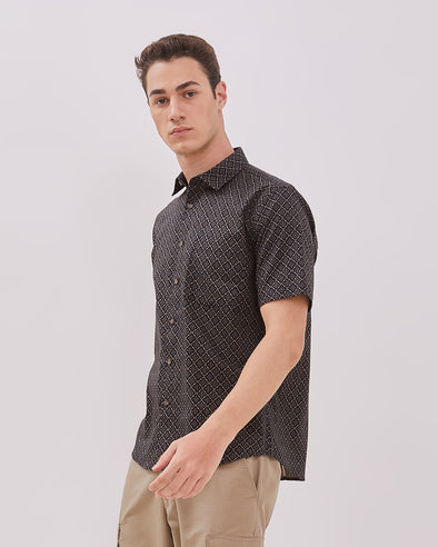Short Sleeve Shirt With Navy Print Motif For Men