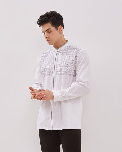 White Extended Collar Long Sleeved Regular Shirt
