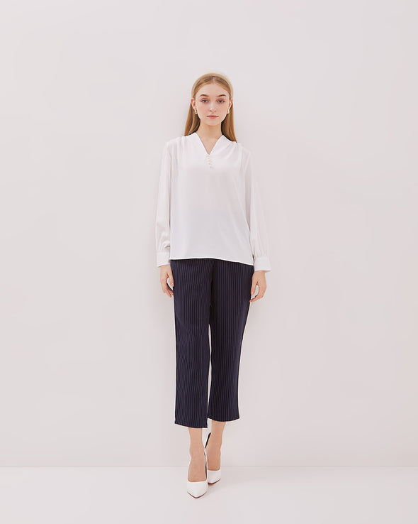 Women's White Long Sleeved Blouse