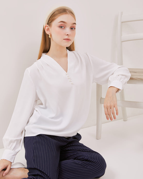 Women's White Long Sleeved Blouse