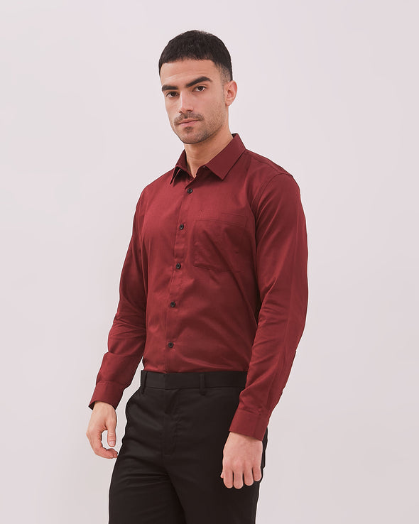 Men's Red Long-Sleeved Shirt