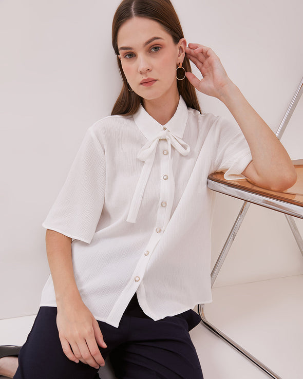 Women's Off-White Bowtie Short Sleeve Shirt