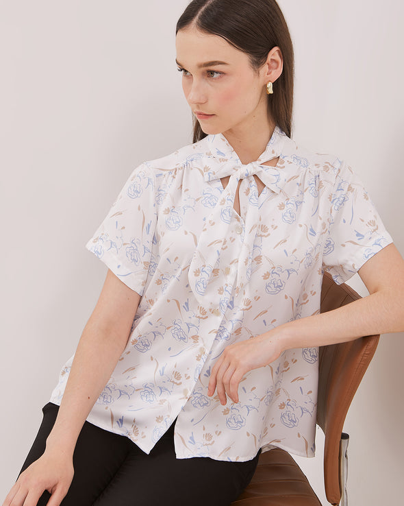 Women's White V-Neck Short Sleeve Shirt