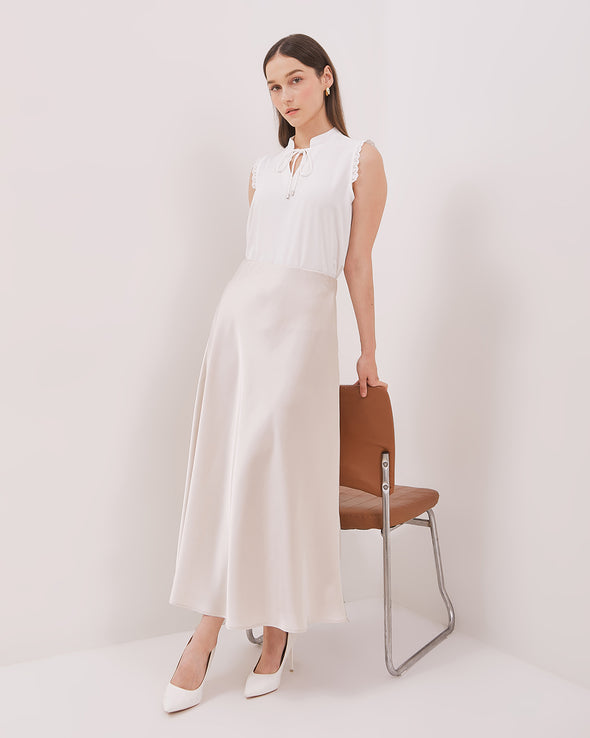 Women's White Lace Sleeveless Blouse