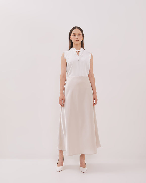 Women's White Lace Sleeveless Blouse