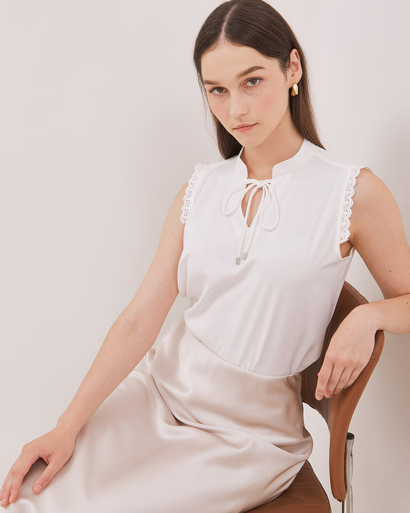 Women's White Lace Sleeveless Blouse