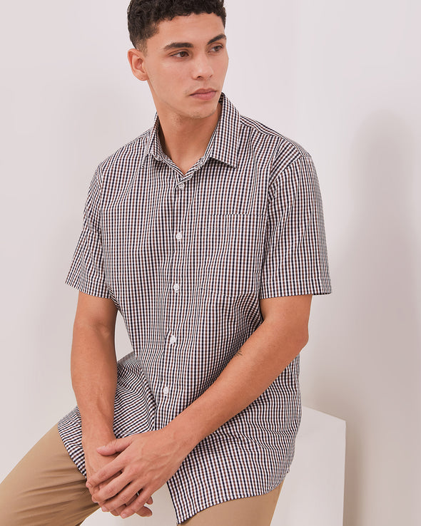 Men's White Checkered Short Sleeve Shirt