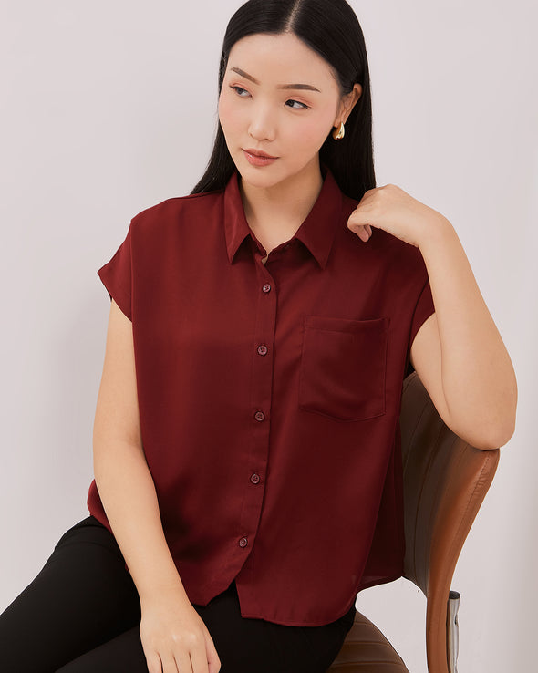 Women's Red Short-Sleeved Shirt
