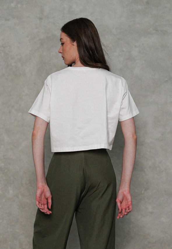 Off White Cropped Tee With Front Print